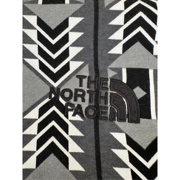 The North Face 92 Rage Fleece Crewneck Sweatshirt Black Aztec Print Men's Size L - Picture 2 of 7